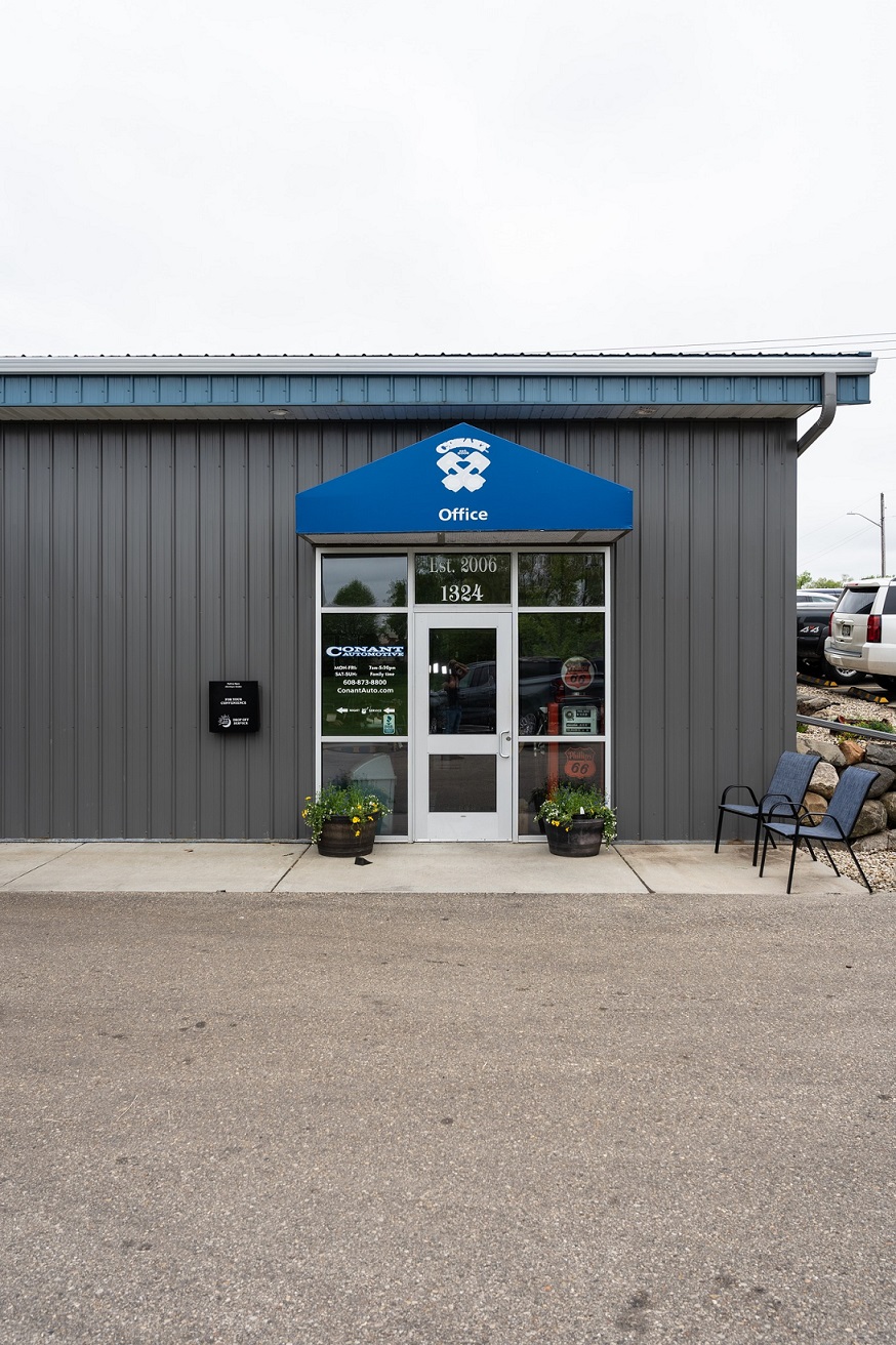 Conant Automotive: Reliable Auto Repair Near Oregon, WI Conant Automotive: Reliable Auto Repair Near Oregon, WI